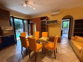 Trilocale in Vendita a Monte Compatri, 180'000€, 80 m², arredato