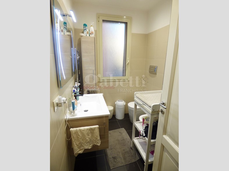 Trilocale in Vendita a Bagheria, 139'000€, 97 m²