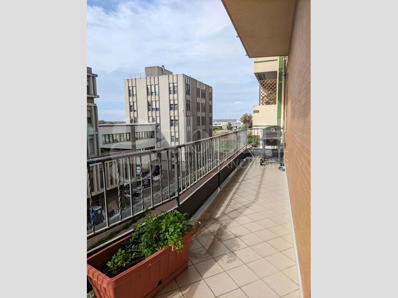 Quadrilocale in Vendita a Oristano, 150'000€, 160 m²