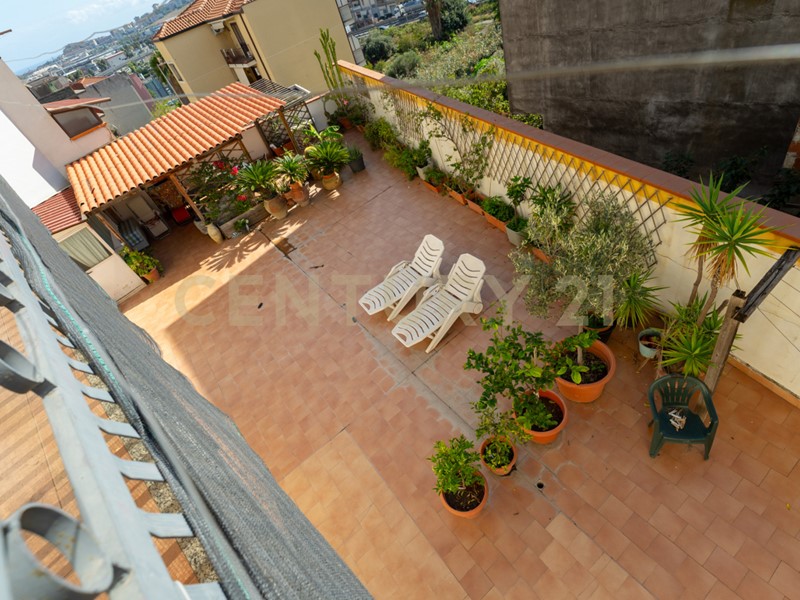 Quadrilocale in Vendita a Misterbianco, 135'000€, 150 m², con Box