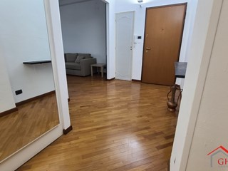 Appartamento in Vendita a Genova, zona Sestri Ponente, 138'000€, 114 m²