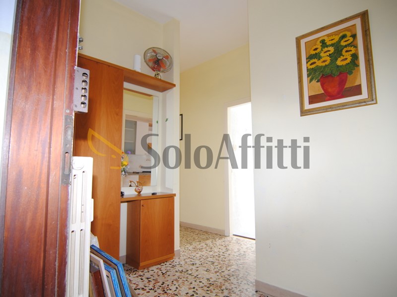 Trilocale in Affitto a Livorno, zona Colline - Coteto, 700€, 50 m², arredato