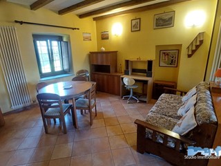 Casa Semi Indipendente in Vendita a Quassolo, 55'000&euro;, 80 m²