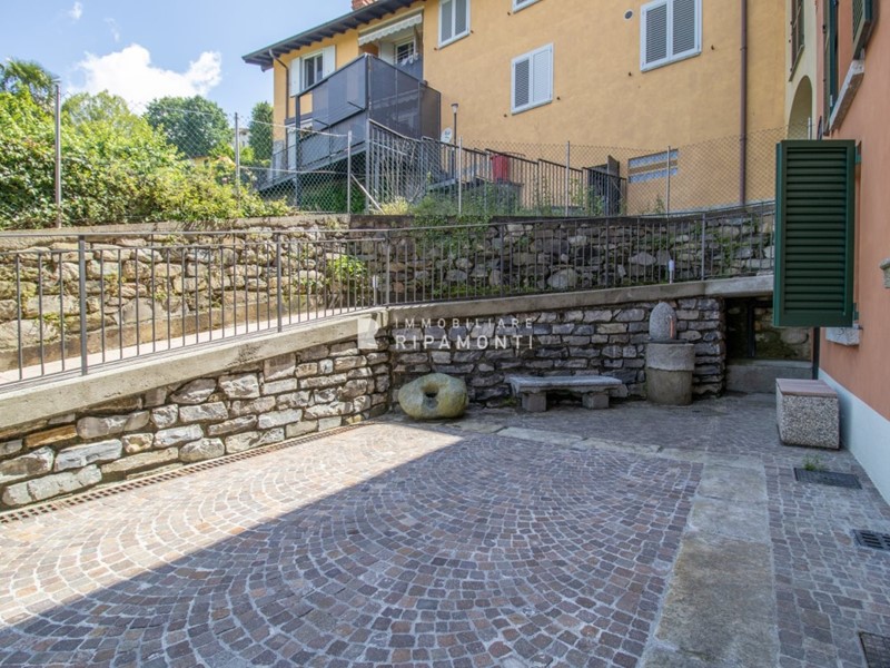 Trilocale in Affitto a Ello, 600€, 78 m²