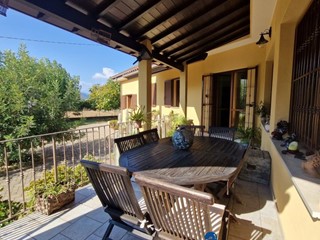 Villa in Vendita a Villanova d'Albenga, 545'000€, 213 m²