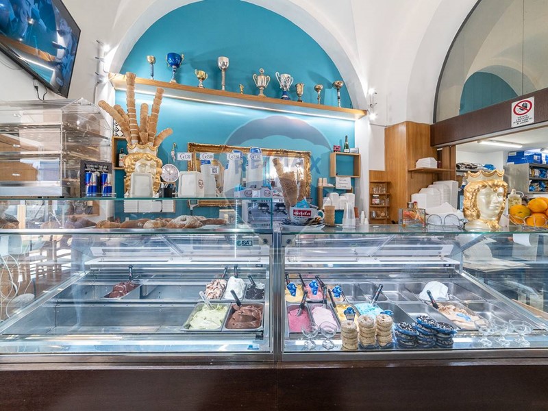 Attività commerciale in Vendita a Catania, 120'000&euro;, 65 m²