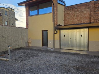 Casa Indipendente in Vendita a Ciserano, 115'000€, 47 m²