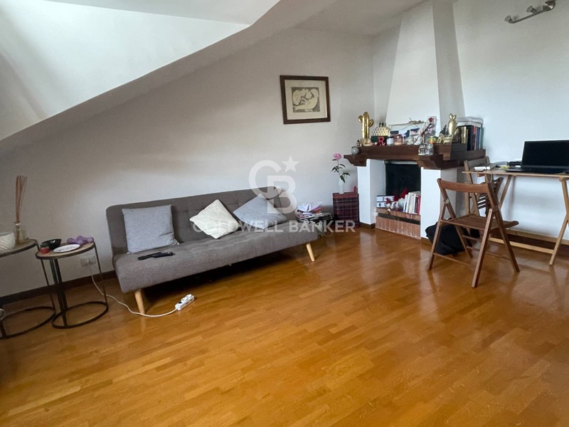 Bilocale in Affitto a Roma, 1'150€, 65 m²
