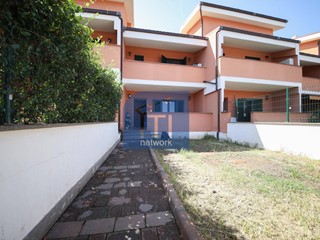 Bilocale in Vendita a Roma, 189'000€, 55 m²