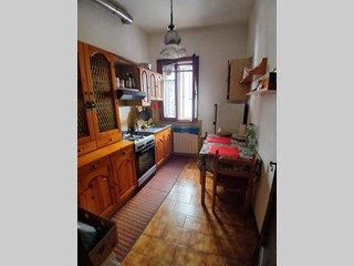 Trilocale in Vendita a Rovigo, 60'000€, 65 m²