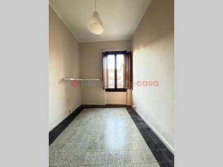 Ufficio in Affitto a Arezzo, 170€, 12 m²