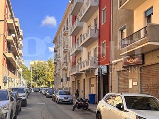 Attività commerciale in Vendita a Cagliari, 60'000&euro;, 87 m²