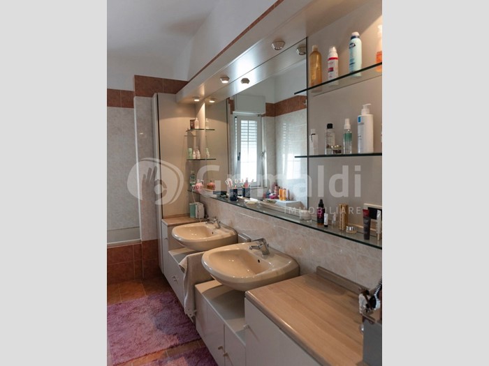 Attico in Vendita a Trani, 475'000&euro;, 213 m²