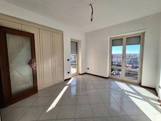 Quadrilocale in Vendita a Caivano, 159'000&euro;, 85 m²