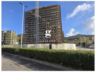 Bilocale in Vendita a Salerno, 295'000€, 57 m²