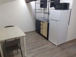 Monolocale in Affitto a Verona, 500€, 20 m²