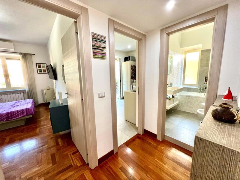 Trilocale in Vendita a Pozzuoli, 295'000&euro;, 94 m²