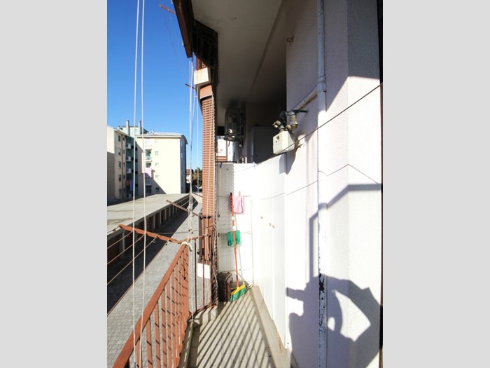 Bilocale in Vendita a Legnano, 95'000€, 81 m²