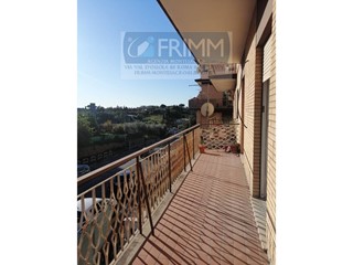 Trilocale in Vendita a Roma, 220'000€, 70 m²