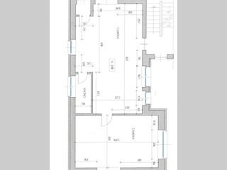 Ufficio in Affitto a Centallo, 525€, 80 m²