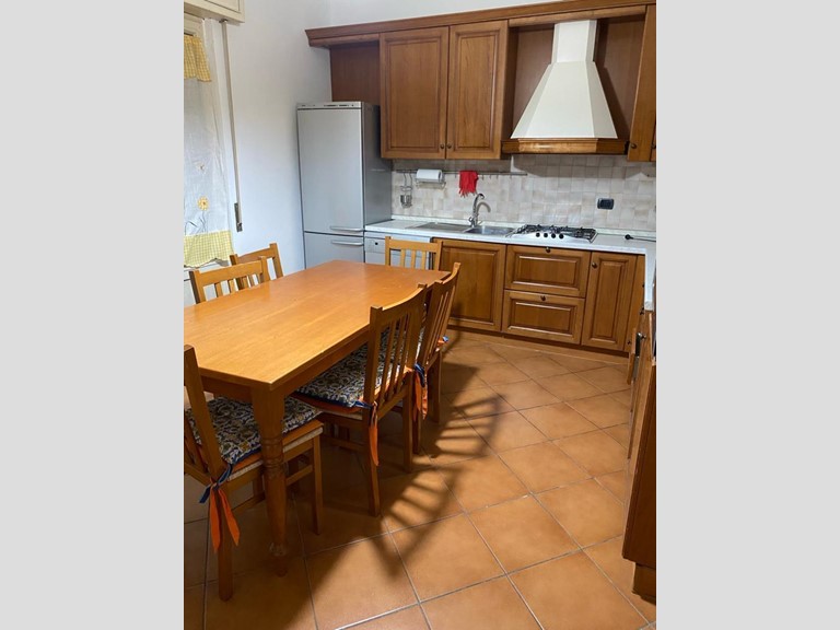 Quadrilocale in Affitto a Piacenza, 700€, 87 m², arredato