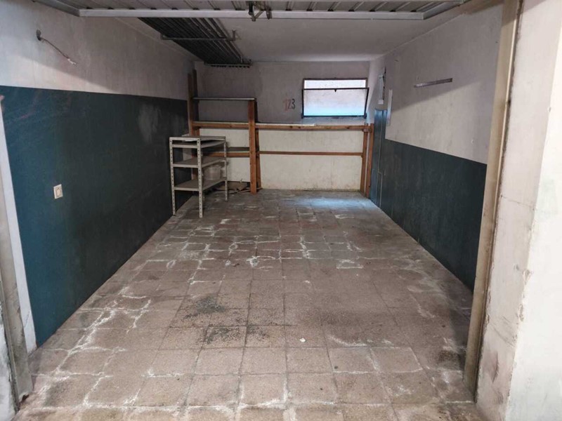 Box in Affitto a Tivoli, zona Villa Adriana, 17 m²