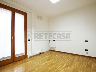 Ufficio in Affitto a Vicenza, 550&euro;, 56 m²