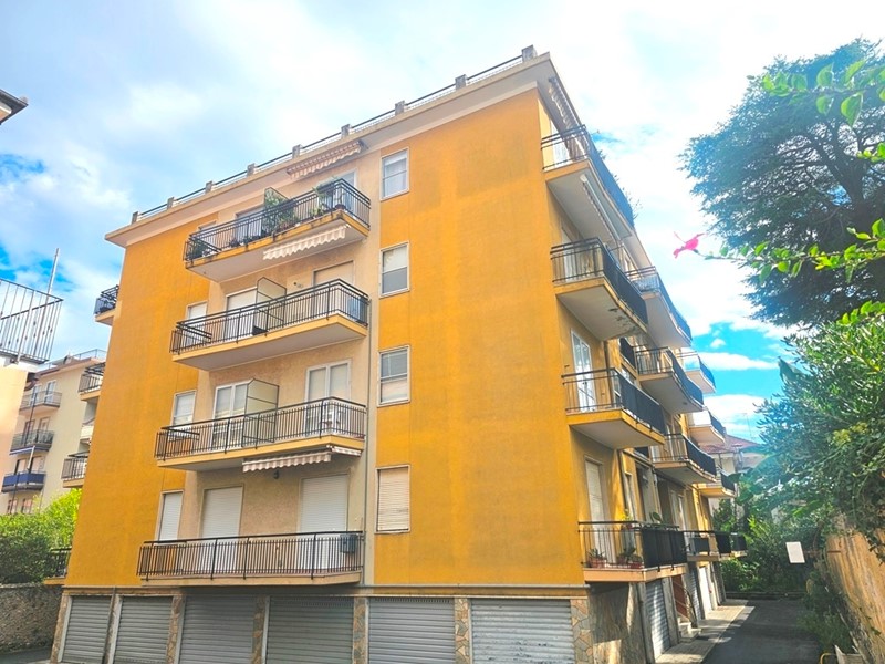 Monolocale in Vendita a San Bartolomeo al Mare, 130'000&euro;, 30 m²