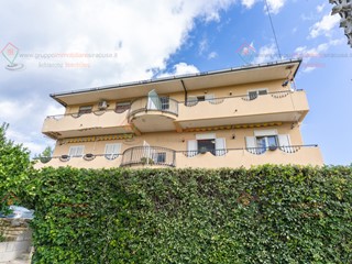 Bilocale in Vendita a Siracusa, zona Isola Sacramento, 85'000€, 48 m²