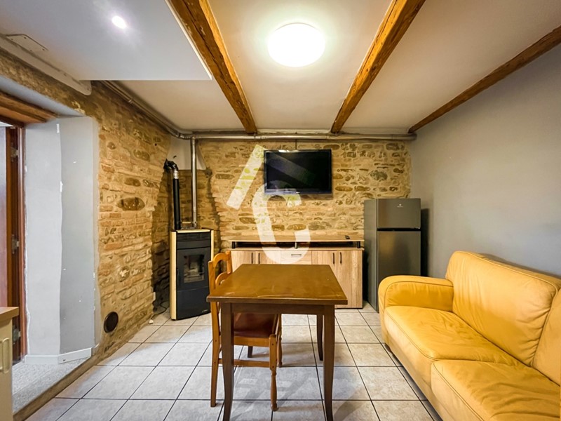 Bilocale in Vendita a Jesi, zona ZONA 2A, 65'000€, 47 m², arredato