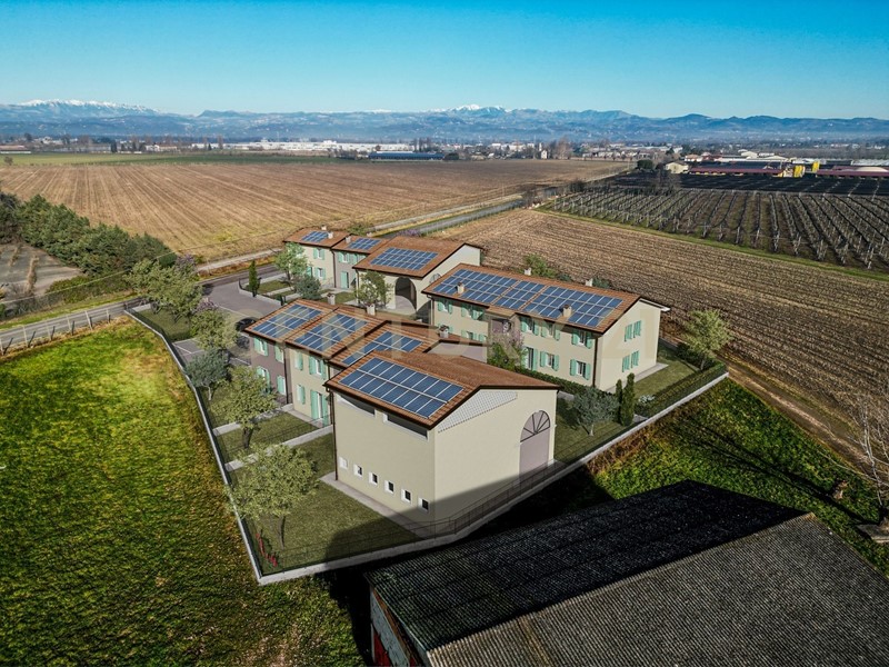 Trilocale in Vendita a Zevio, 285'000€, 108 m², con Box