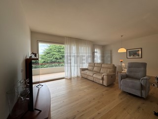 Appartamento in Affitto a Bassano del Grappa, 1'700&euro;, 120 m², arredato, con Box