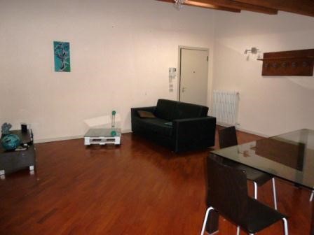 Bilocale in Affitto a Rimini, zona Centro storico, 820&euro;, 80 m², arredato