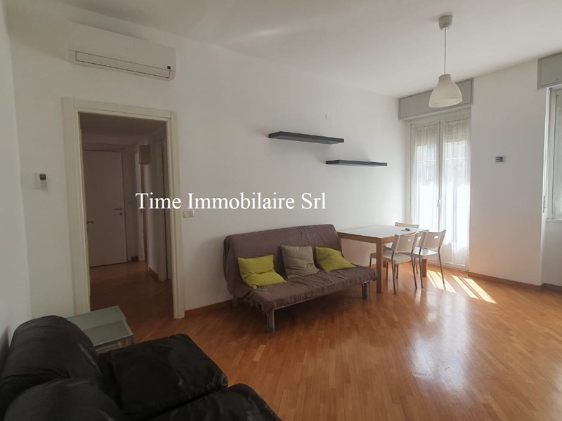 Trilocale in Vendita a Milano, zona san Gottardo , 540'000&euro;, 85 m²