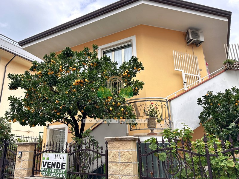 Appartamento in Vendita a Alba Adriatica, 198'000€, 110 m²