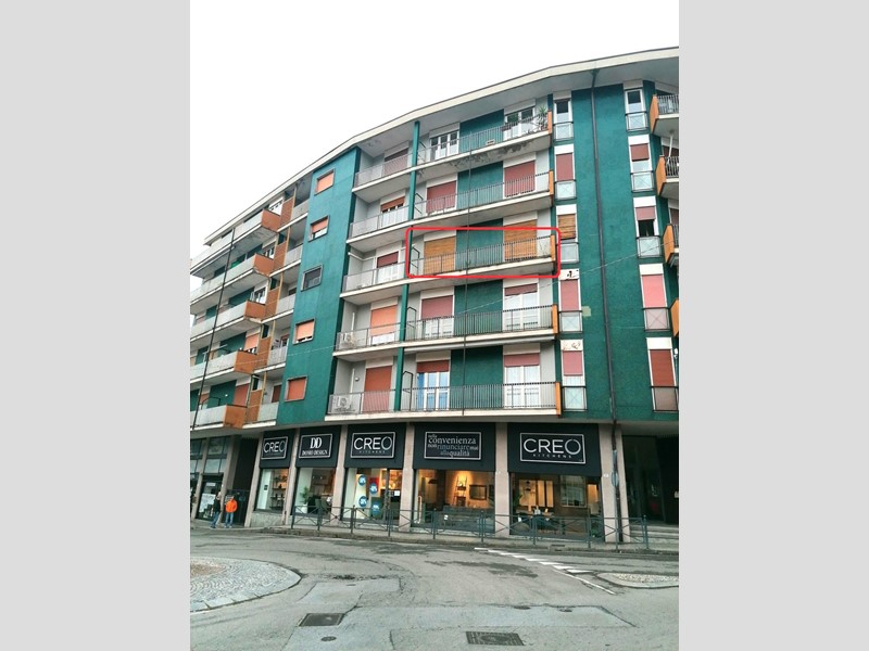 Trilocale in Vendita a Verbania, 138'000€, 80 m²