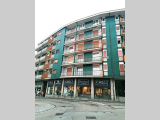 Trilocale in Vendita a Verbania, 138'000€, 80 m²