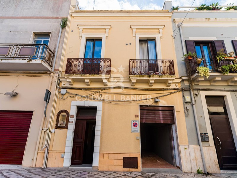 Appartamento in Vendita a Brindisi, 310'000&euro;, 253 m²