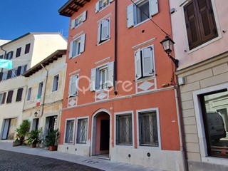 Bilocale in Affitto a Gorizia, 800€, 60 m²