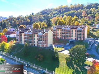 Appartamento in Vendita a Gassino Torinese, 379'000&euro;, 220 m²