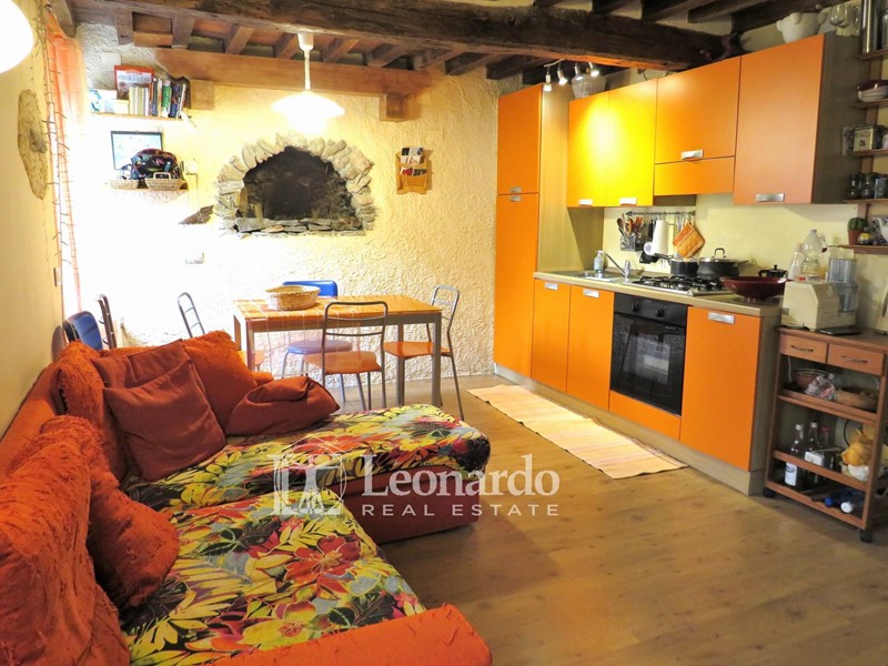 Casa Indipendente in Vendita a Seravezza, 135'000&euro;, 75 m²