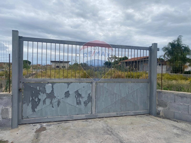 Terreno agricolo in Vendita a Catania, 15'000€, 800 m²