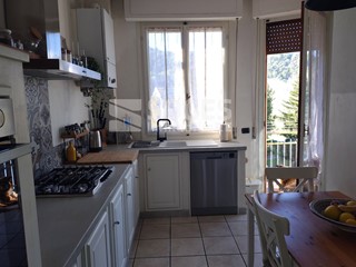 Quadrilocale in Vendita a Dicomano, 165'000€, 105 m²