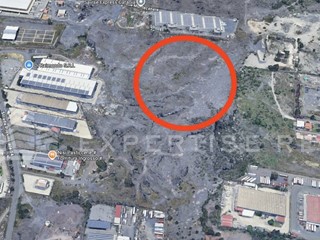 Terreno edificabile in Vendita a Belpasso, 650'000€, 32000 m²