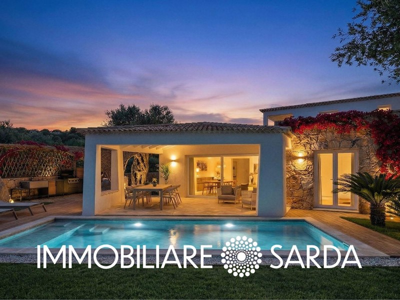 Villetta a schiera in Vendita a Loiri Porto San Paolo, 659'000&euro;, 139 m²
