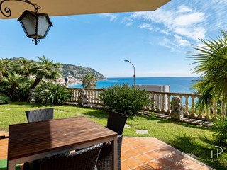 Appartamento in Vendita a Ospedaletti, 1'180'000&euro;, 174 m²