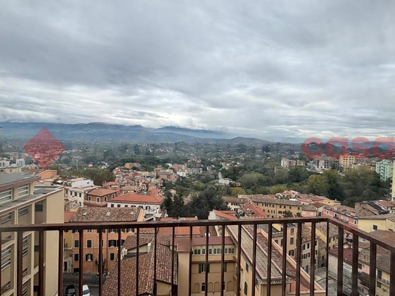 Quadrilocale in Vendita a Frosinone, 229'000€, 150 m²