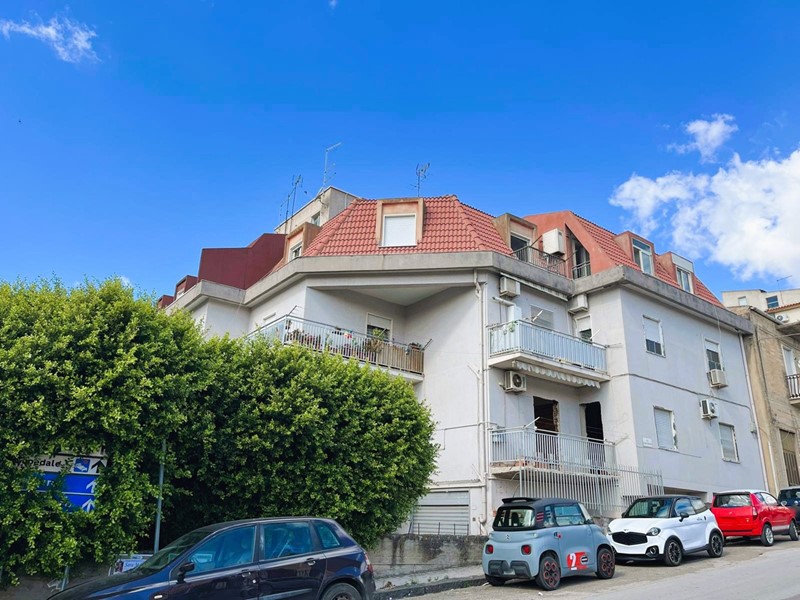 Quadrilocale in Vendita a Canicattì, 78'000€, 172 m²