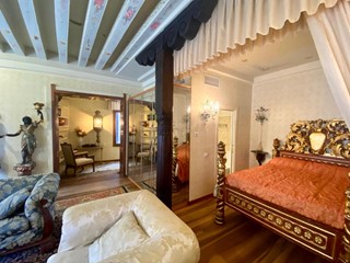 Bilocale in Affitto a Venezia, 1'900€, 60 m²