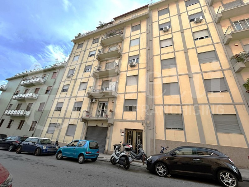 Trilocale in Affitto a Messina, 700€, 100 m², arredato